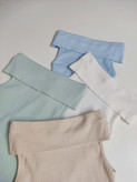 کراپ یقه قایقی (آف شولدر) آستین حلقه ای - Boat-neck (off-shoulder) crop with ring sleeves