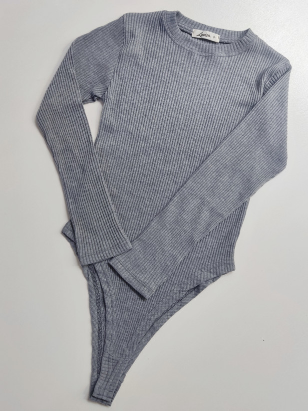 بادی آستین بلند یقه گرد ـ Long-sleeve crew-neck bodysuit