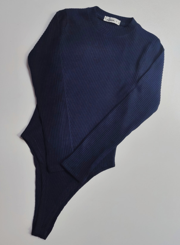 بادی آستین بلند یقه گرد ـ Long-sleeve crew-neck bodysuit
