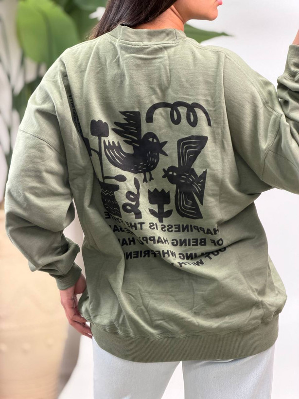 دورس اورسایز یقه گرد ، پشت و رو طرح ـ Oversized crew-neck dors with designs on both the front and back